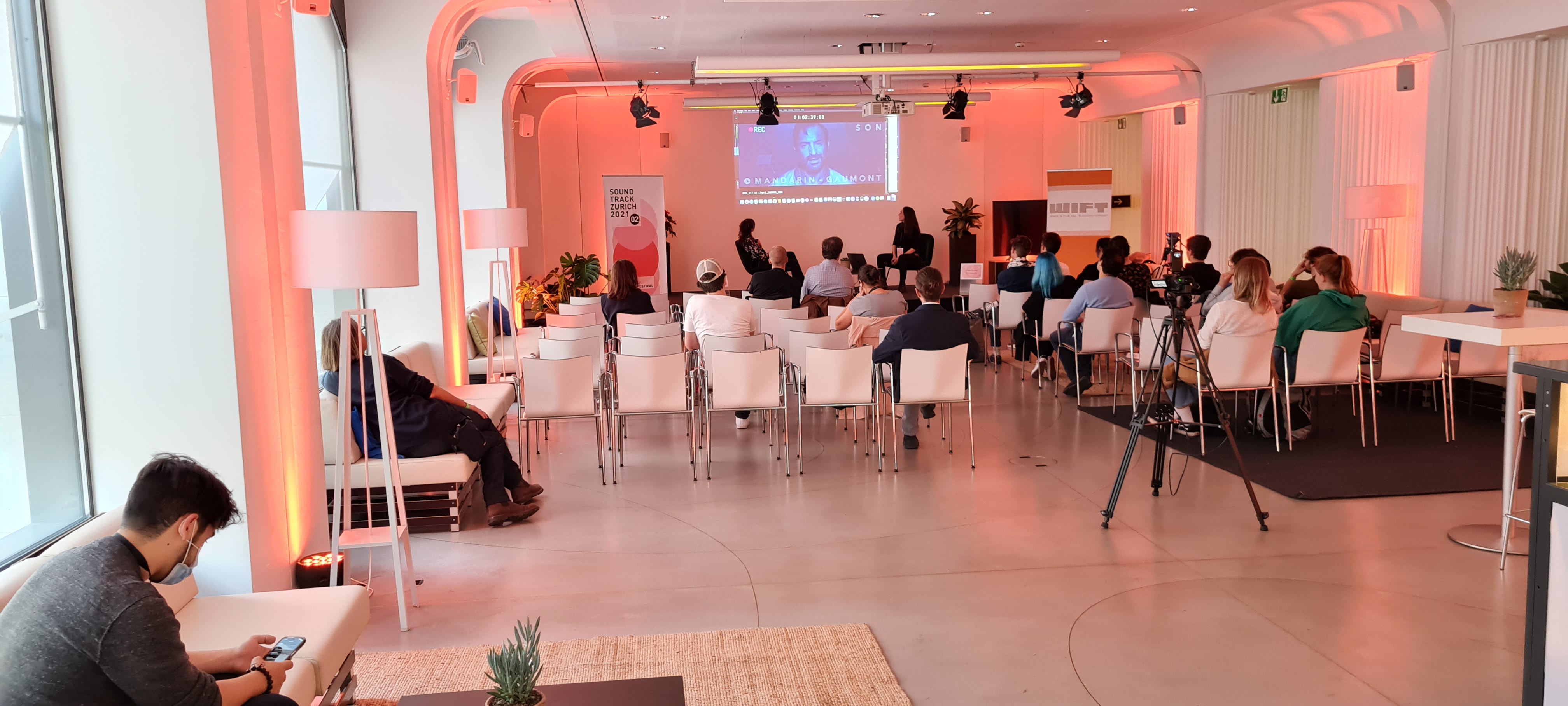 Case Study OSS 117: ALERTE ROUGE EN AFRIQUE NOIRE with Anne-Sophie Versnaeyen