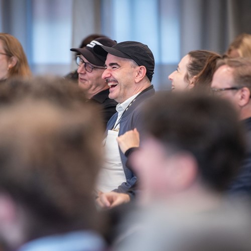 How to Generate Artistic Ideas Under Time Pressure